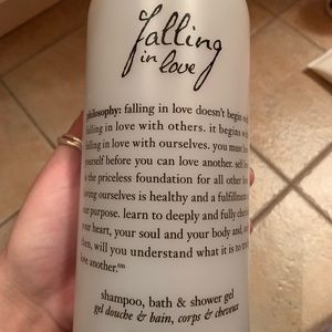 Philosophy falling in love shampoo body wash